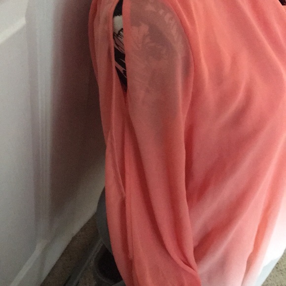 Top - Picture 3 of 4